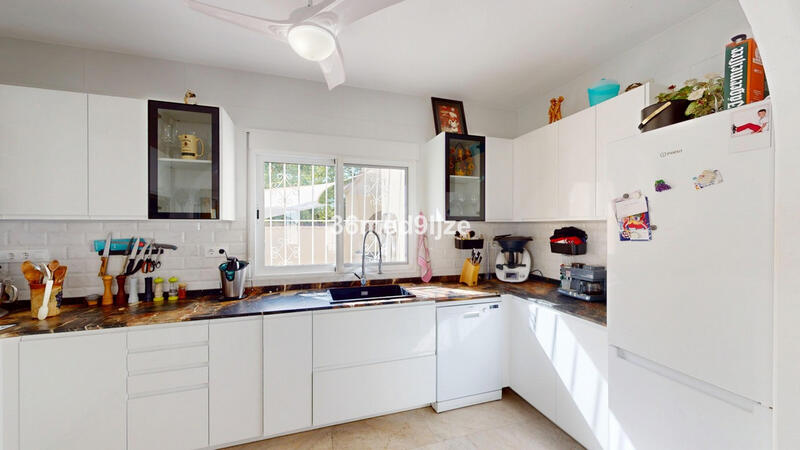 5 slaapkamer Villa Te koop