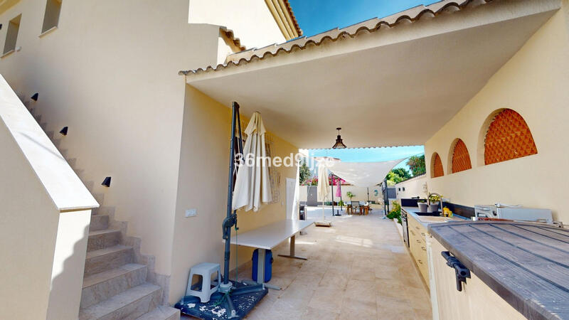 5 slaapkamer Villa Te koop