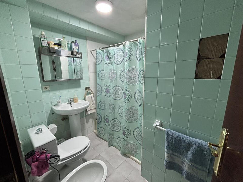 4 bedroom Apartment for sale