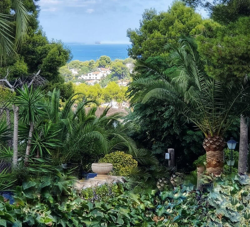 5 спальная комната вилла продается