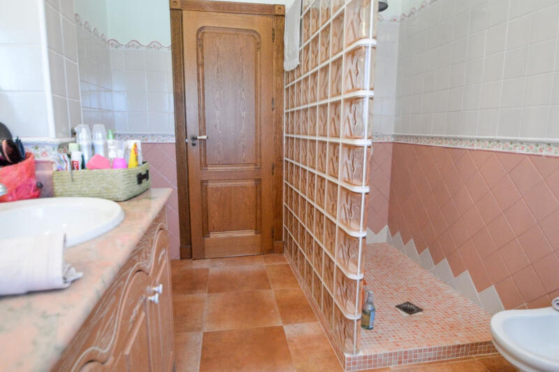 5 slaapkamer Villa Te koop