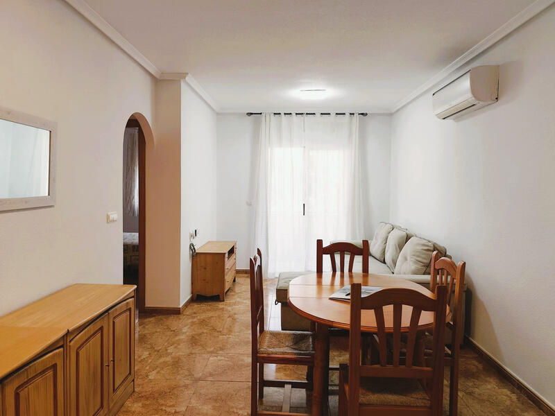 2 slaapkamer Appartement Te koop