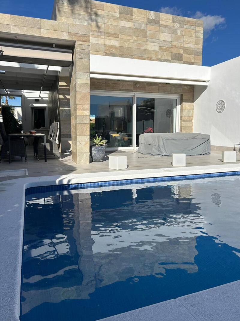 3 soveværelse Villa til salg