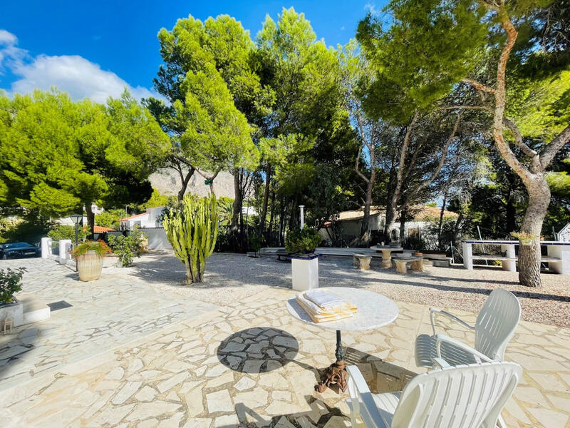 6 sovrum Villa till salu