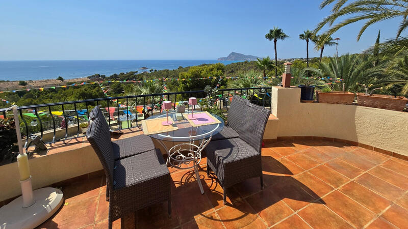 3 спальная комната вилла продается