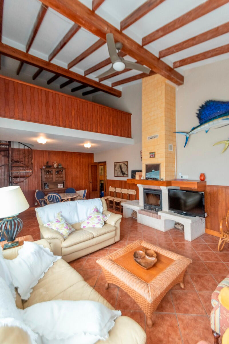 5 bedroom Villa for sale