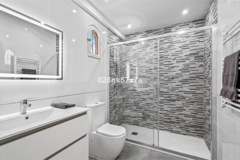 3 bedroom Townhouse for sale