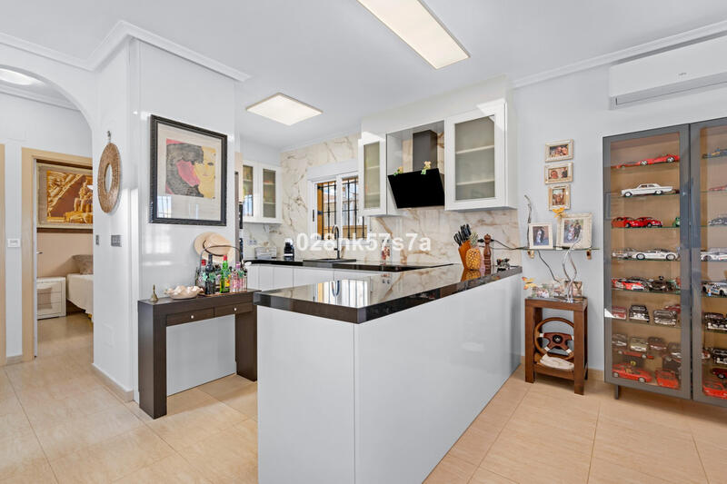 3 slaapkamer Villa Te koop