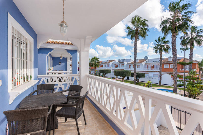 4 sovrum Radhus till salu