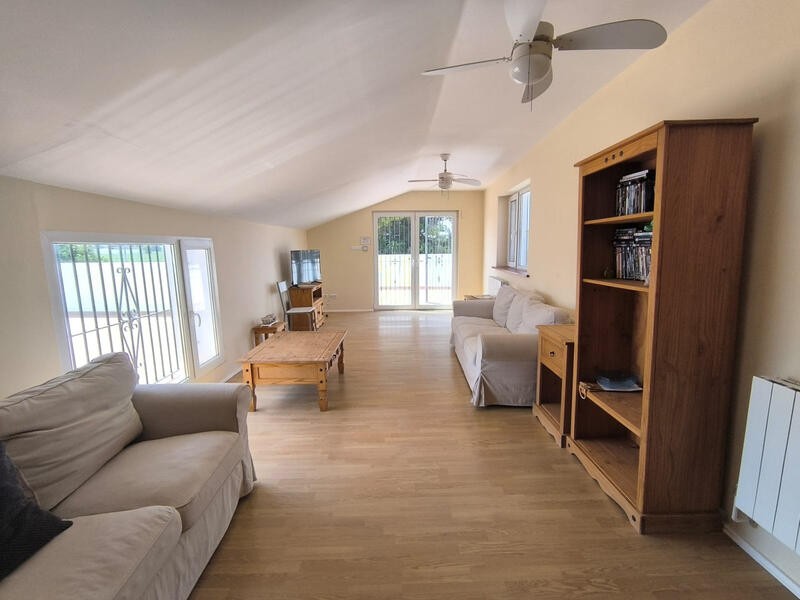 13 bedroom Villa for sale