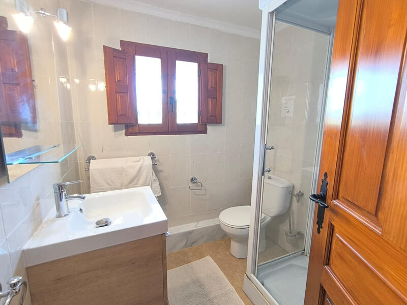 13 bedroom Villa for sale