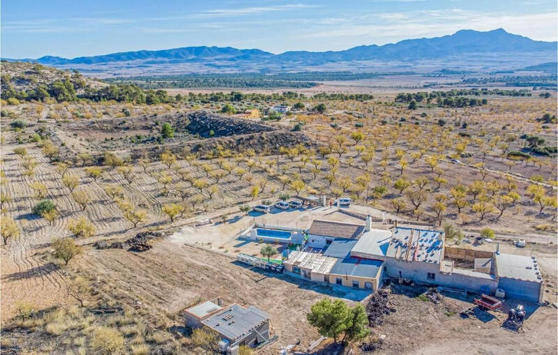 Villa til salg i Jumilla, Murcia