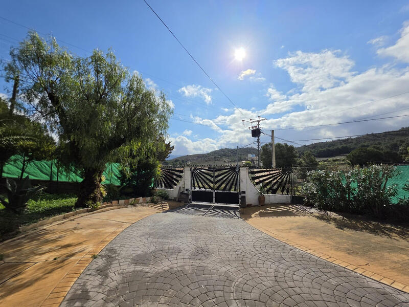 6 Cuarto Villa en venta