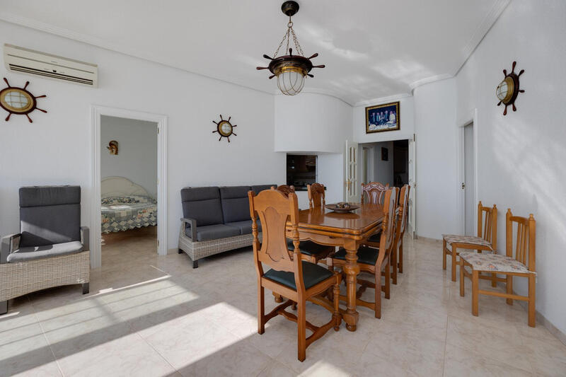 4 bedroom Apartment for sale 4 bedroom Apartment for sale