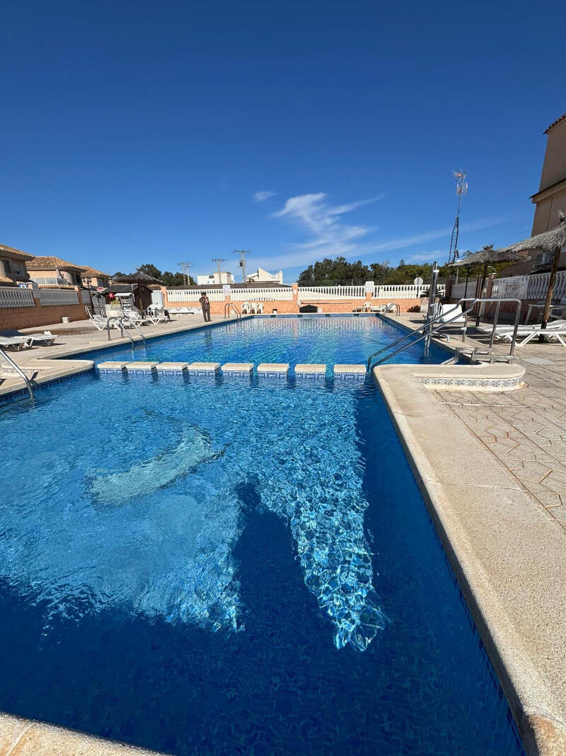 2 Cuarto Villa en venta