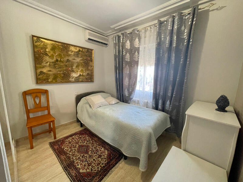 4 Cuarto Villa en venta