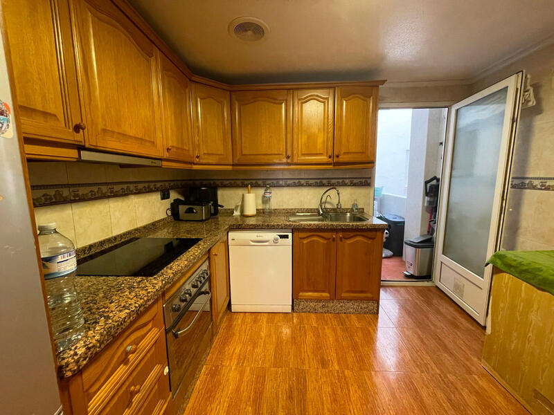 4 slaapkamer Appartement Te koop 4 slaapkamer Appartement Te koop