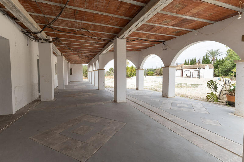 12 soverom Herregård til salgs 12 soverom Herregård til salgs