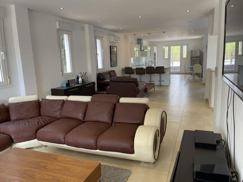 6 soverom Villa til salgs