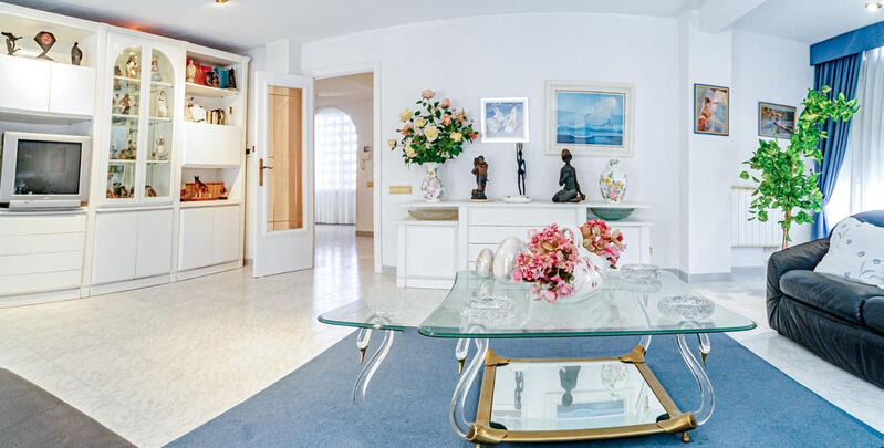 4 Schlafzimmer Appartement zu verkaufen