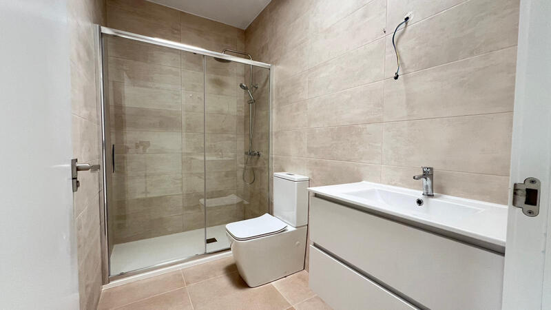 3 Schlafzimmer Stadthaus zu verkaufen