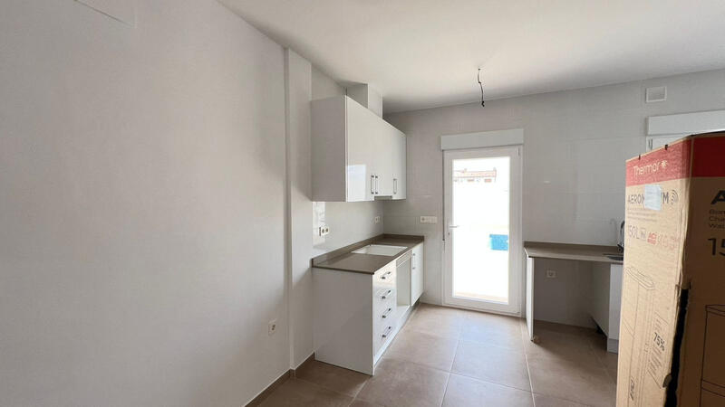 3 Schlafzimmer Stadthaus zu verkaufen