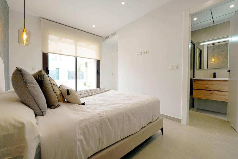 4 Cuarto Villa en venta