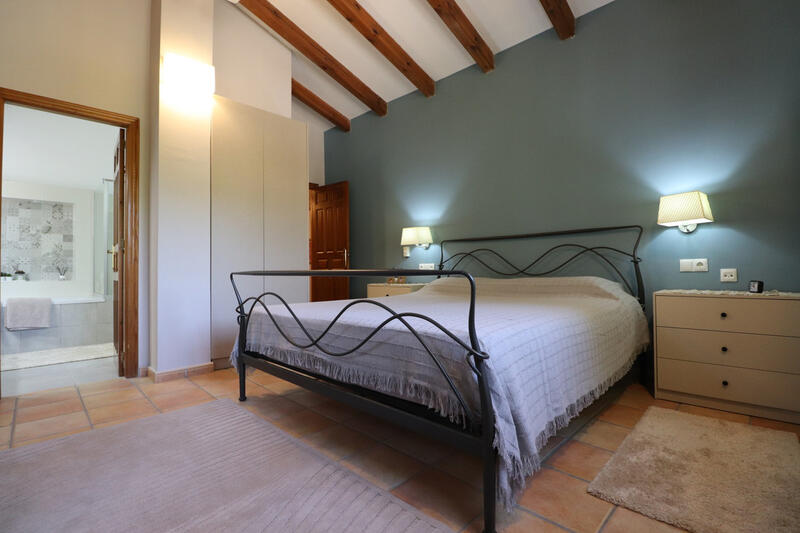 7 chambre Villa à vendre