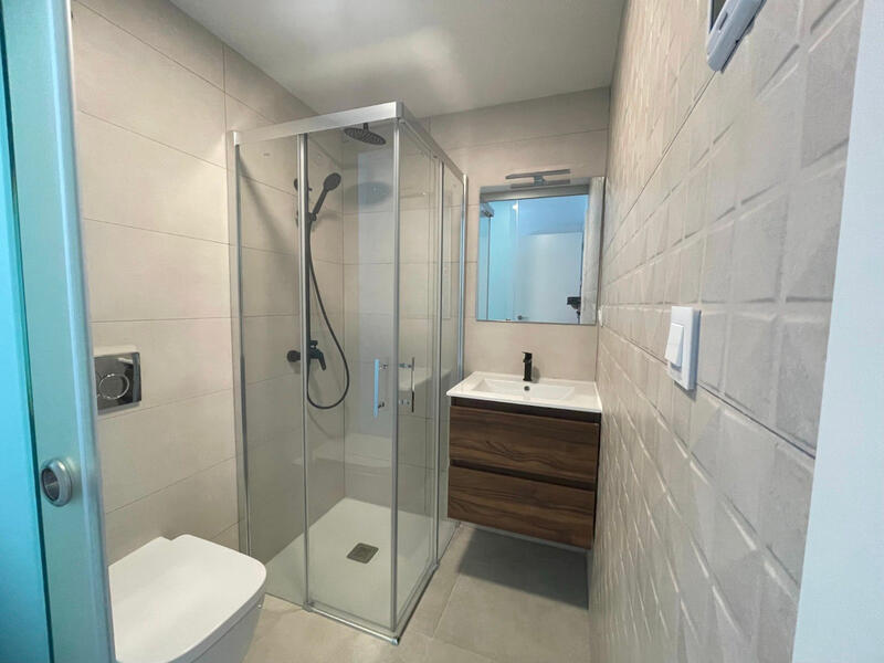 2 slaapkamer Appartement Te koop