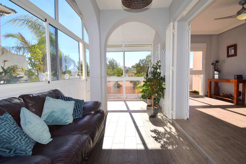 4 slaapkamer Villa Te koop