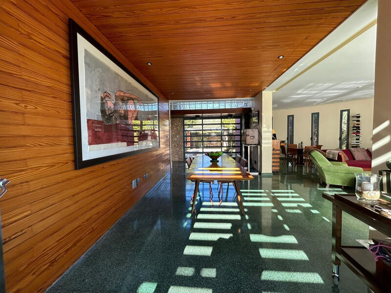 4 bedroom Villa for sale