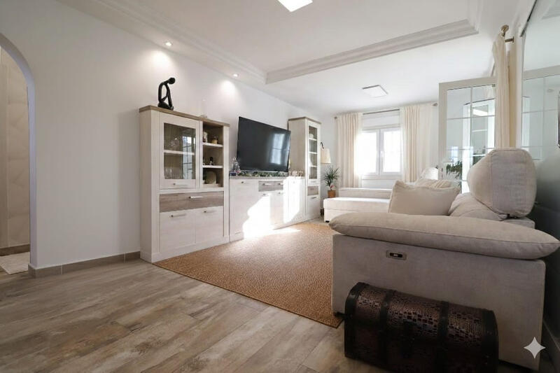 4 slaapkamer Villa Te koop