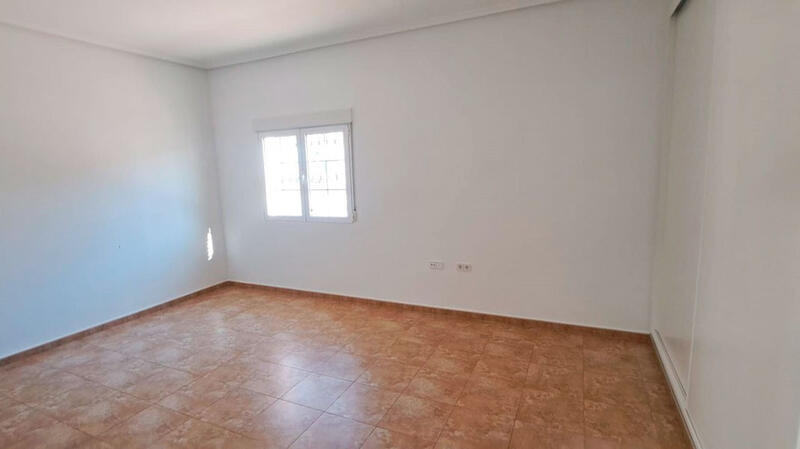 5 bedroom Villa for sale