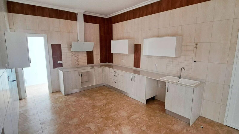 5 bedroom Villa for sale