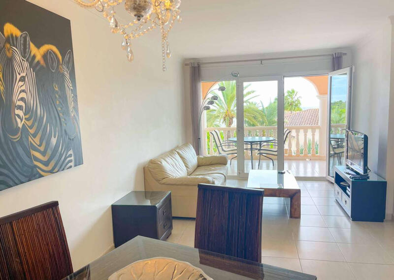 2 bedroom Apartment for sale