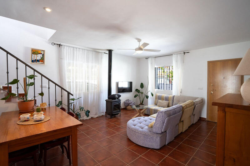 5 bedroom Villa for sale