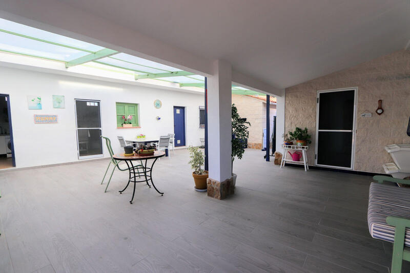 6 soverom Villa til salgs