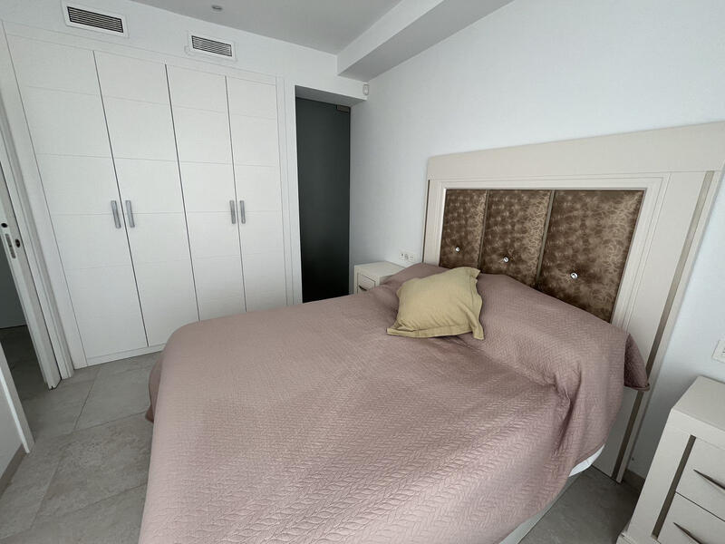 3 Schlafzimmer Stadthaus zu verkaufen