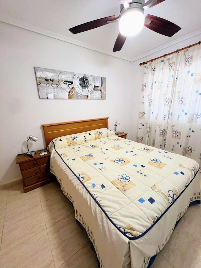 2 slaapkamer Appartement Te koop