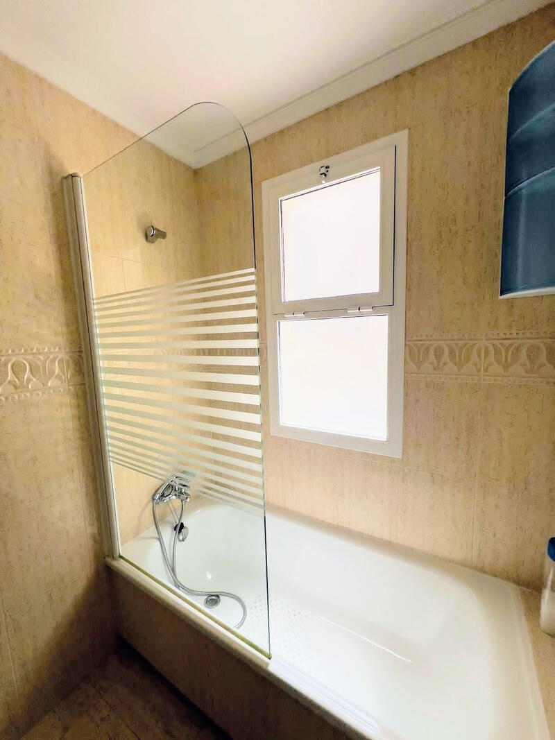 2 slaapkamer Appartement Te koop