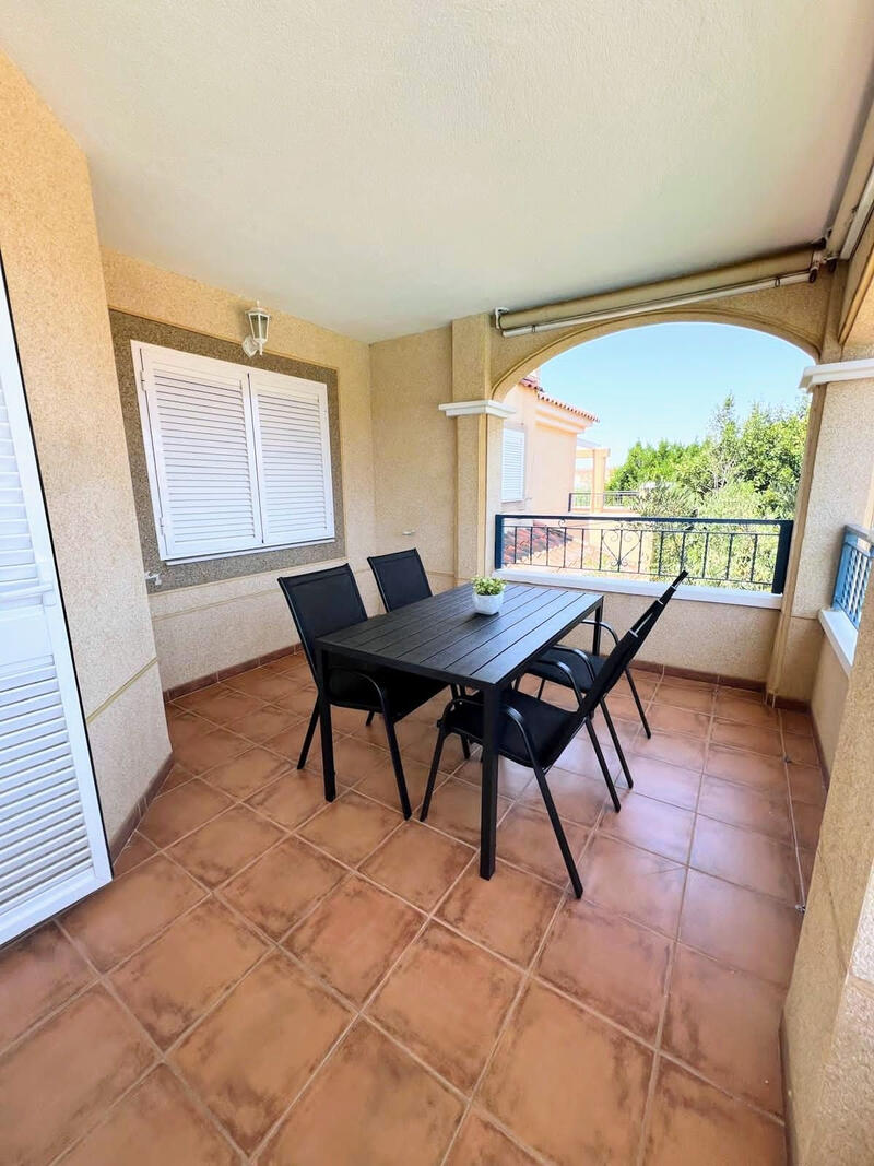 2 slaapkamer Appartement Te koop