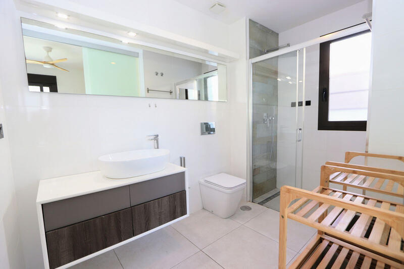 3 Cuarto Villa en venta