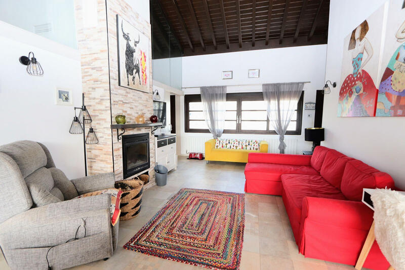 2 Cuarto Villa en venta