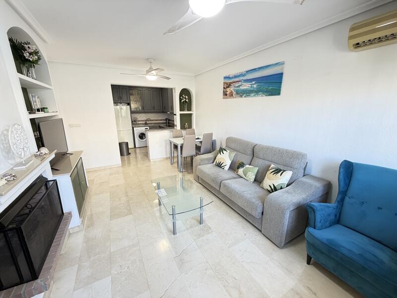 2 Schlafzimmer Stadthaus zu verkaufen