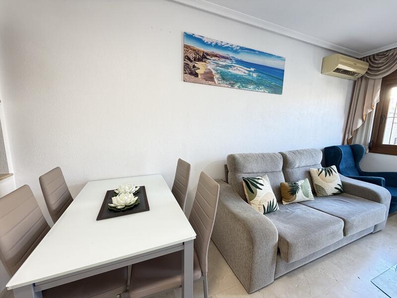 2 Schlafzimmer Stadthaus zu verkaufen