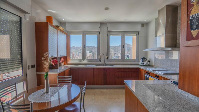 5 slaapkamer Appartement Te koop