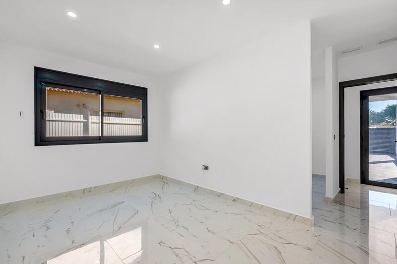 4 Schlafzimmer Villa zu verkaufen