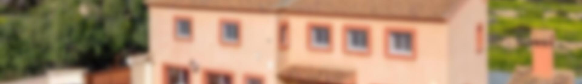 6 Schlafzimmer Landhaus zu verkaufen