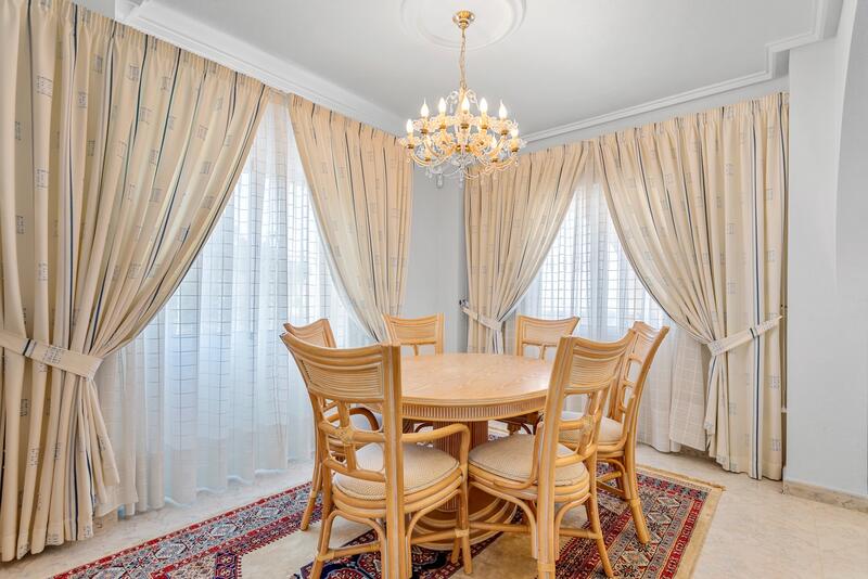 7 soveværelse Villa til salg