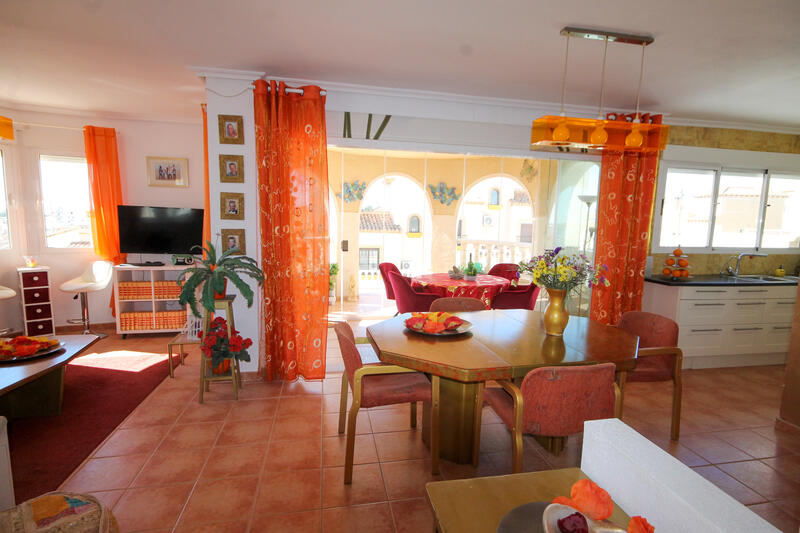 4 bedroom Villa for sale